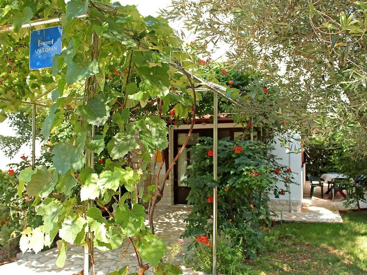 Apartment In Vir/Insel Vir 7483 Croatia