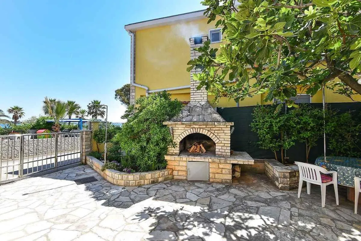 Apartment In Vir/Insel Vir 7483 Hırvatistan